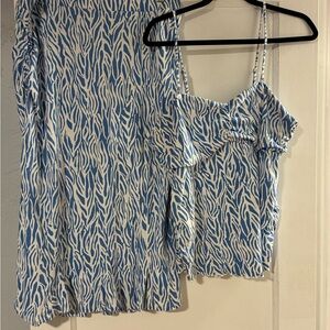 Diana Von Furstenberf Blue and White Zebra Print Dress Set (Top: XL, Skirt:XXL)